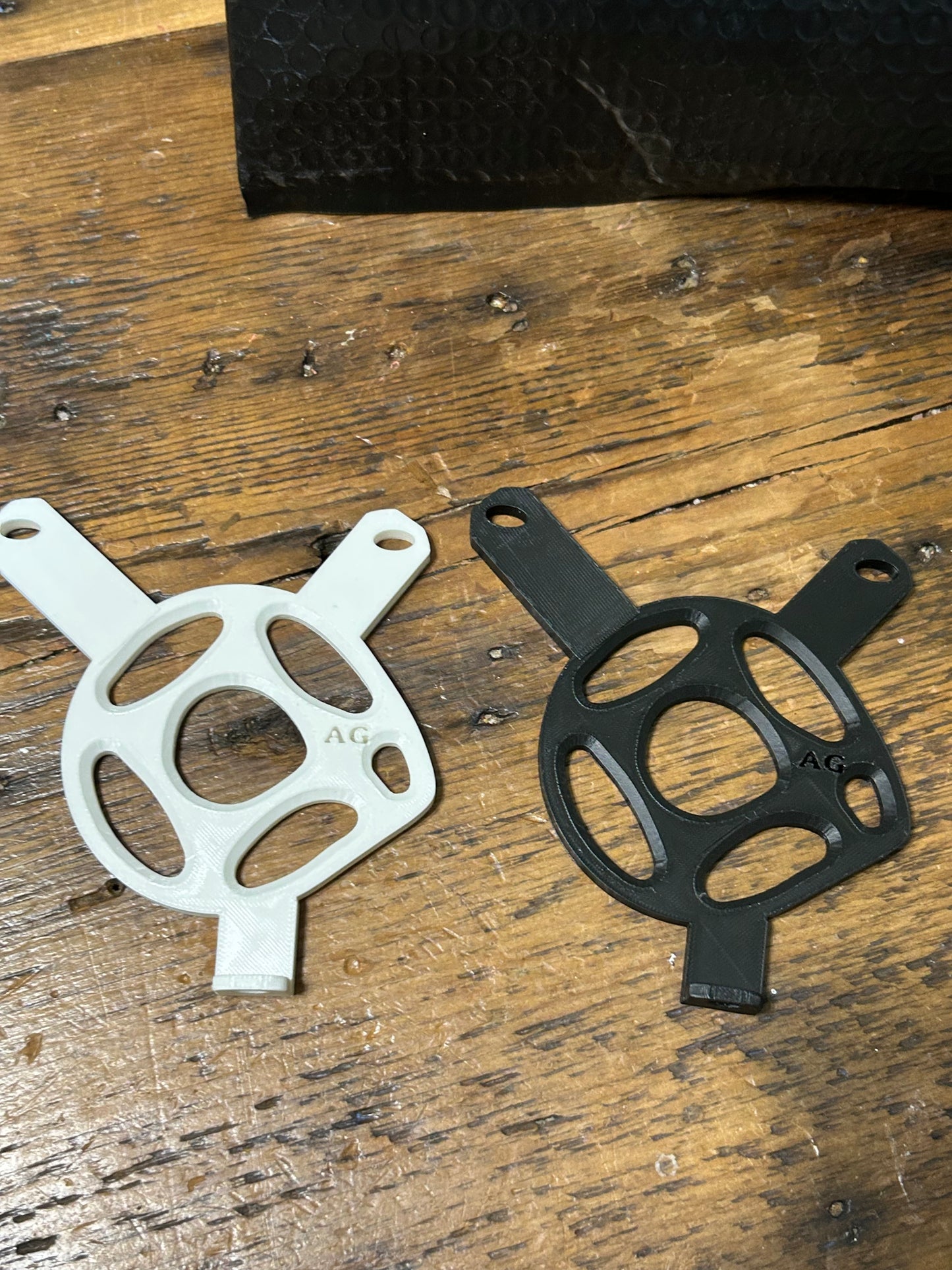 Tuttio motor covers