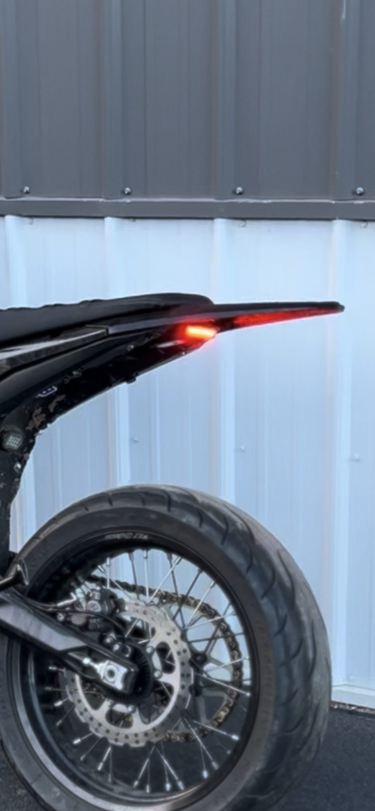 ultra bee pre wired tail light